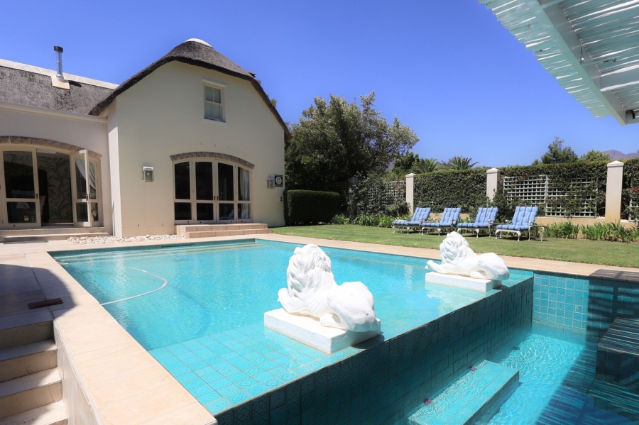 5 Bedroom Property for Sale in Franschhoek Western Cape